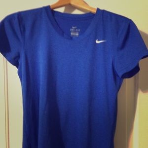 Nike womens dri-fit tee